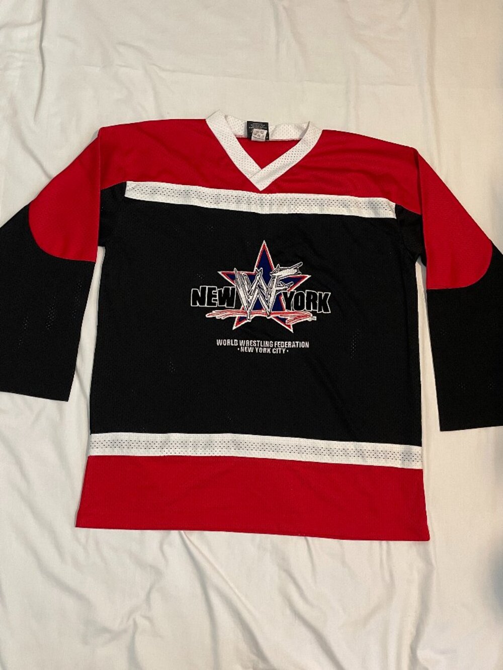 WWF Long Sleeve Jersey Mens Medium World Wrestling Federation Preowned